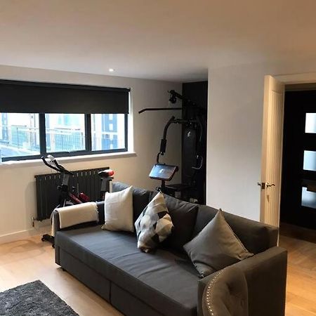 New Town House With *Free Allocated Parking* Apartment Brighton Екстериор снимка